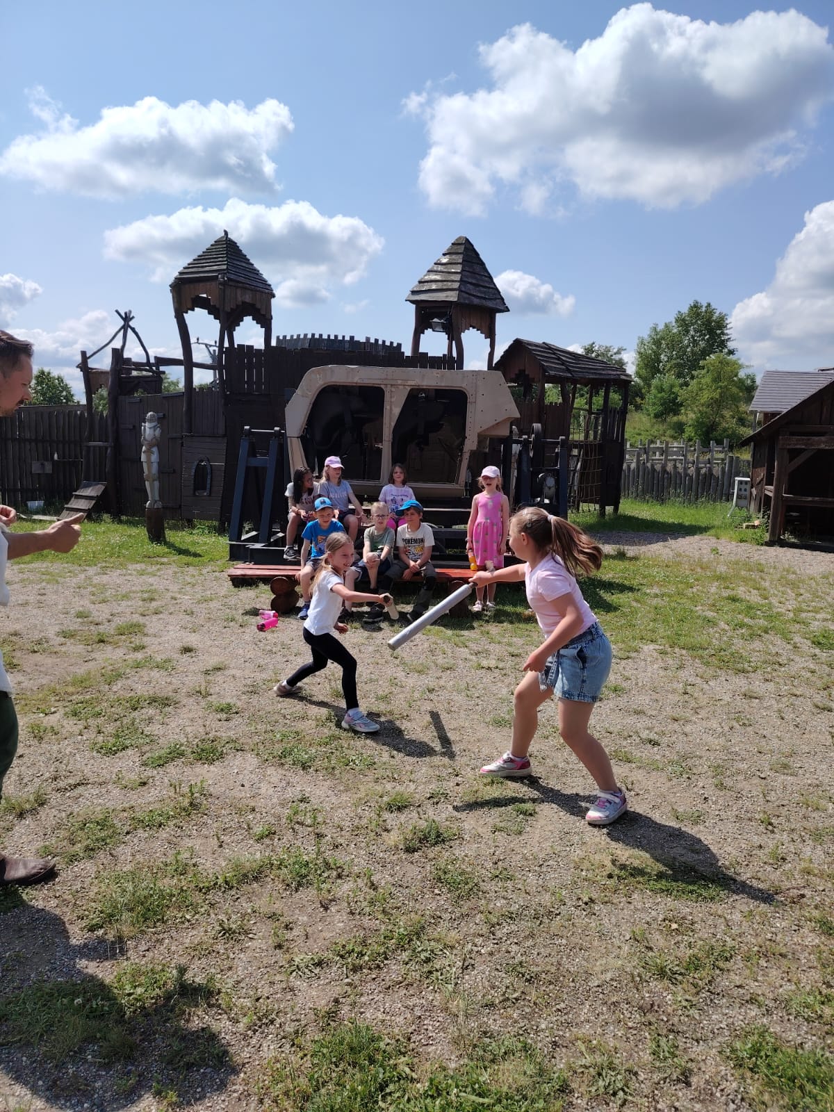 Výlet žáků první a druhé třídy na Tvrz Hummer